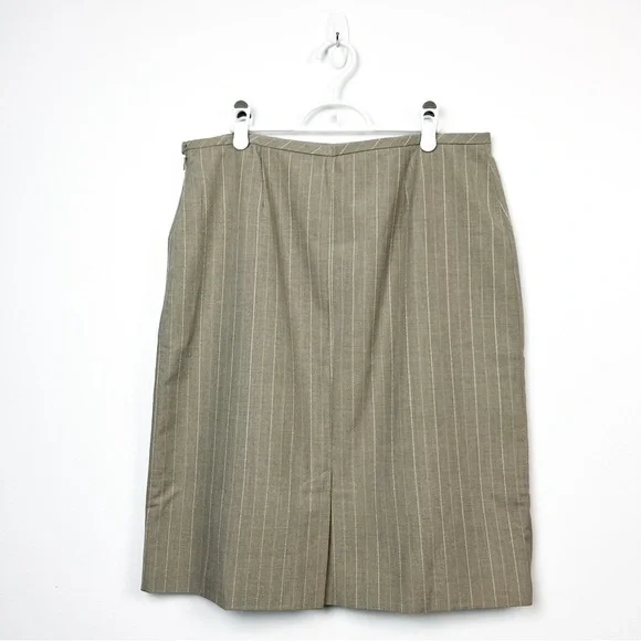 Evan Picone Tan/Grey Pin Striped Pencil Skirt - Picture 6 of 6